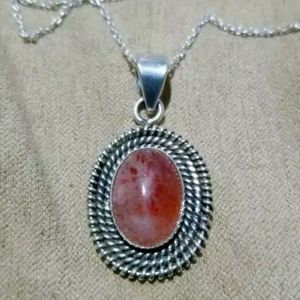 Artisan Collection of India Sunstone Carbochon Pendant With Chain